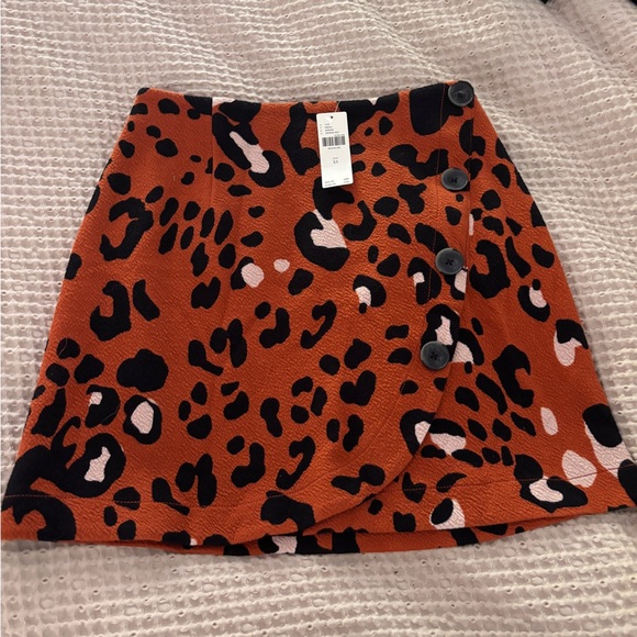 Anthropologie Dresses & Skirts - Anthropologie Leopard Print Mini Skirt in Orange and Black